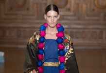 Yumi Katsura | Paris Fashion Week Haute Couture 2017 / 18