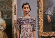 Tata Naka Spring 2018: London Fashion Week 17.09.19_TATANAKA_S05_550