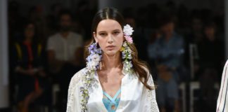 Alexis_Mabille_SS18_Look_05