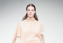 Paula Knorr Spring 2018: London Fashion Week Spring Studios, 180 The Strand, London UK. 15th September 2017. Paula Knorr opens London Fashion Week Spring Summer 2018 with her catwalk show. ©Chris Yates