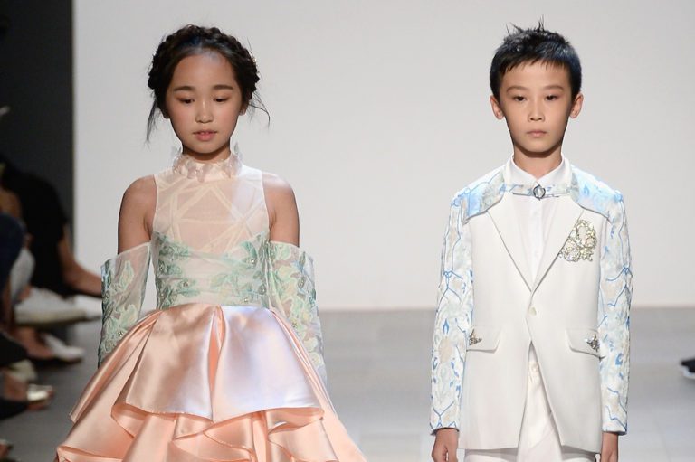 Vicky Zhang Spring 2018: New York Fashion Week