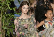 Franck Sorbier Spring Summer 2018: Paris Fashion Week