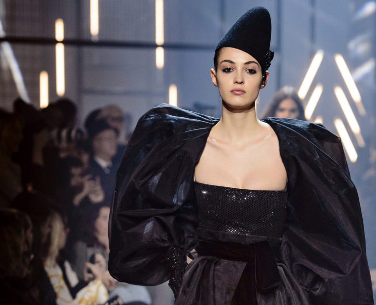 Alain Mikli & Alexandre Vauthier Spring Summer 2018: Paris Fashion Week