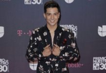 Mister Triple X Takes Univision Awards by Storm