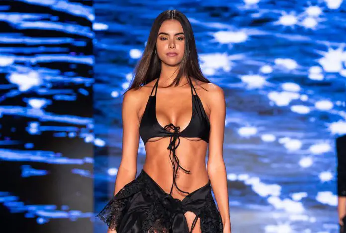 historia Legado Accidental Baes and Bikinis Spring 2019: Miami Swim Week | Fashion Week Online®
