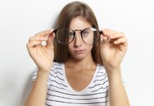 Choosing The Right Blue Light Reading Glasses That Are Comfy & Fit Your Face