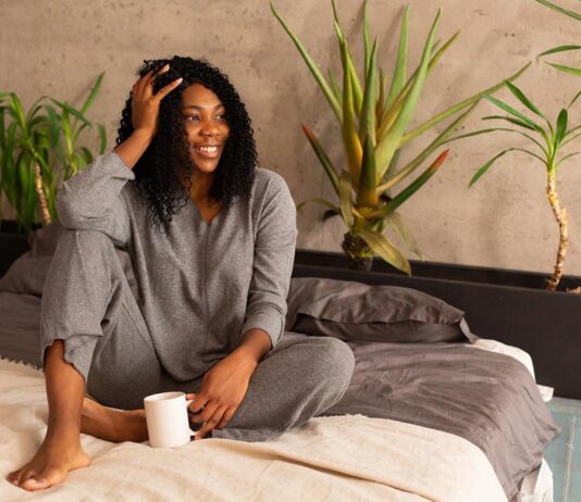 How to Rock the Pyjamas Look: The Chic Way