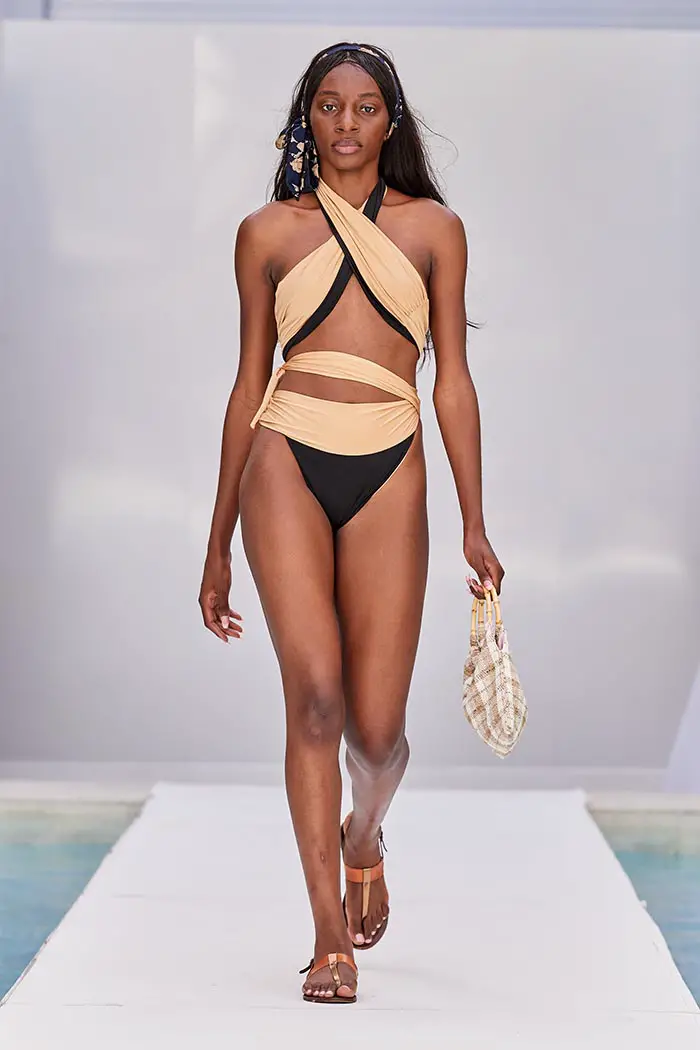 Olivia Link Walks For Maxine Affairs, Moda Minx, Looks Beautiful During Miami  Swim Week (Special Look)