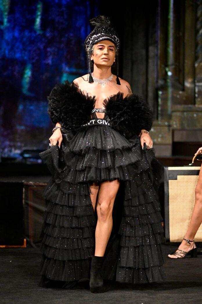 Art Hearts Fashion Presented at New York Fashion Week (NYFW) in True ...