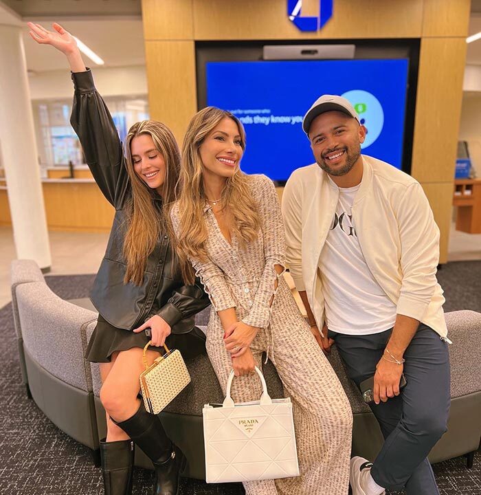 EAC6AE3B-2118-490D-9CB7-6D07B9C6DFBA copy