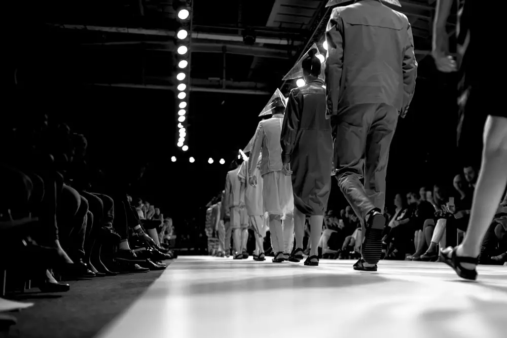 Paris Fashion Week 2025 Schedule and Dates