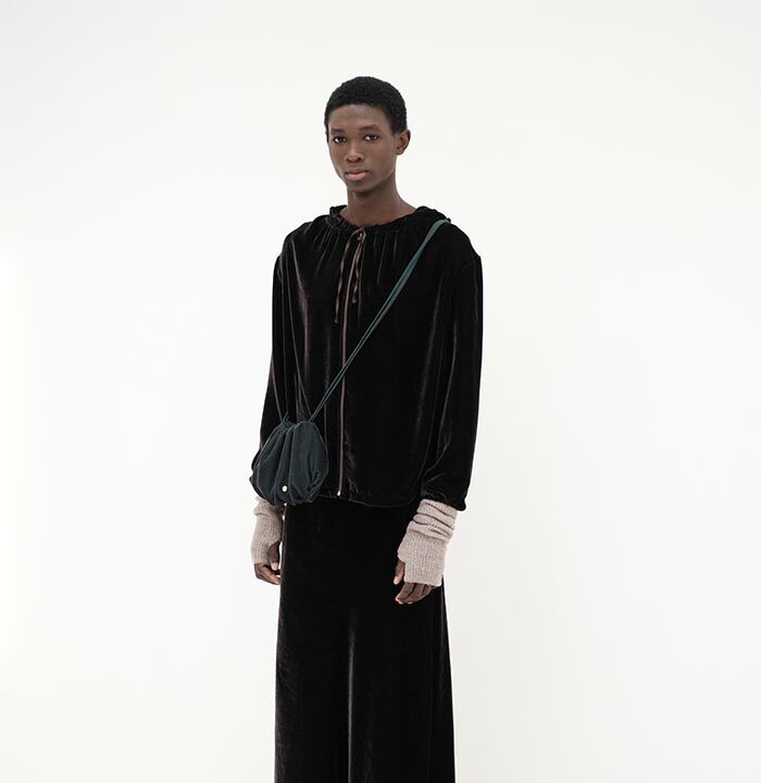 Amomento PFW0425 1 copy