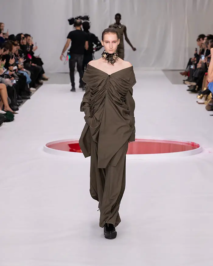 Yuima Nakazato Couture Spring Summer 2024 Utakata Paris Fashion Week ...