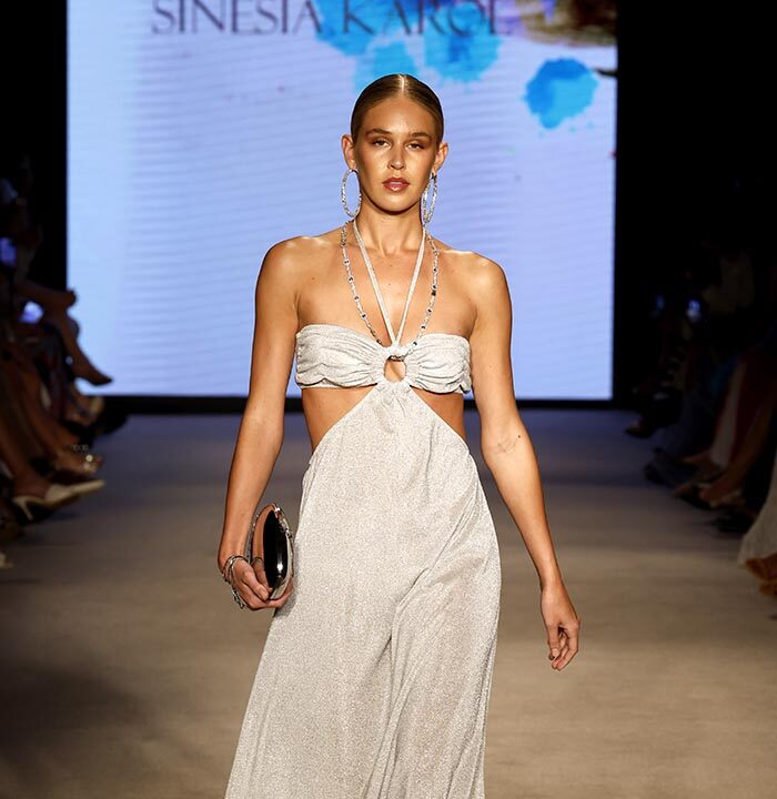 Sinesia Karol – Paraiso Miami Swim Week