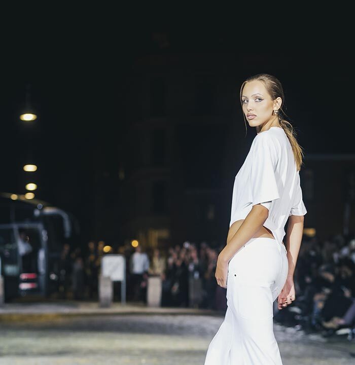 Look 23 – Closing Standing copy