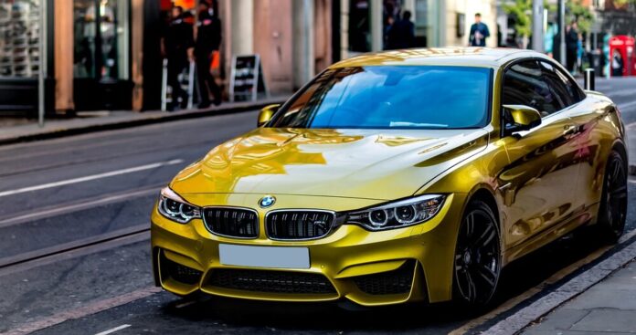Timeless vs. Trendy Balancing Classic Design with Modern Innovations in Automobiles