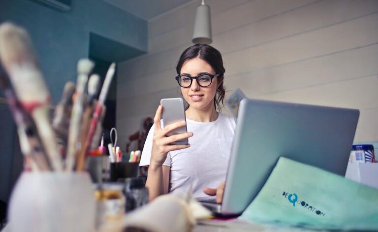 The Pros and Cons of Buying Eyewear Online During Black Friday