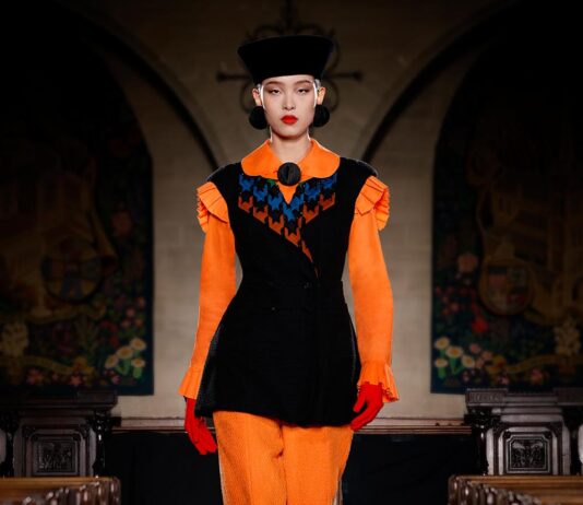 Chocheng Spring Summer 2025 Paris Fashion Week
