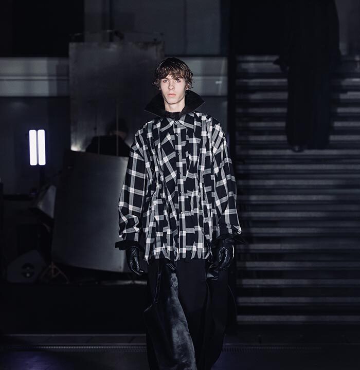 SONGZIO
PARIS FASHION WEEK FW25-26
22 JANUARY 2025