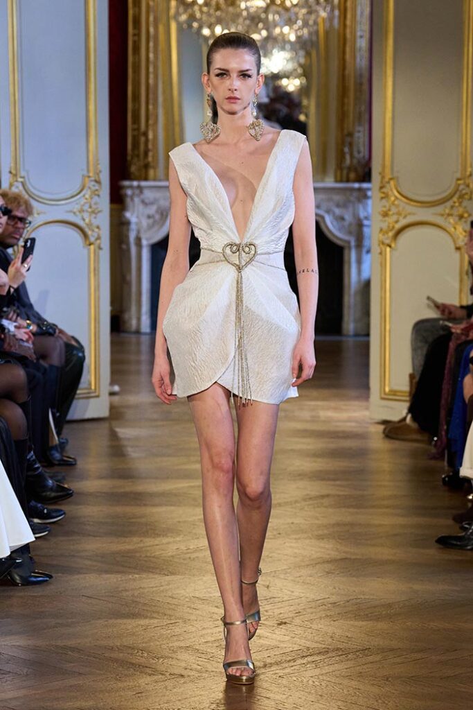 INCLOVER photo couture collection printemps e╠üte╠ü spring summer 2025 PFW 00004 copy