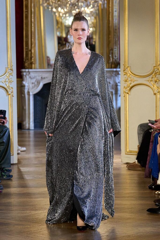 INCLOVER photo couture collection printemps e╠üte╠ü spring summer 2025 PFW 00011 copy