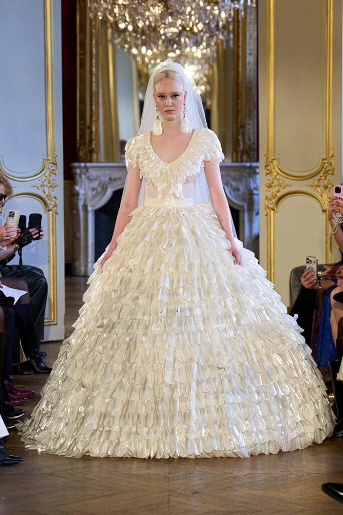 INCLOVER photo couture collection printemps e╠üte╠ü spring summer 2025 PFW 00026 copy