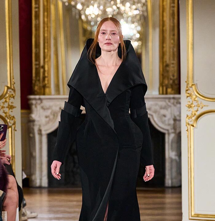 photo: Carlo Scarpato / Gorunway.com