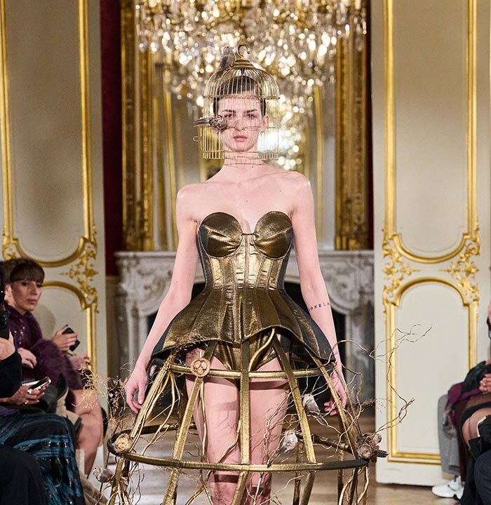 photo: Carlo Scarpato / Gorunway.com