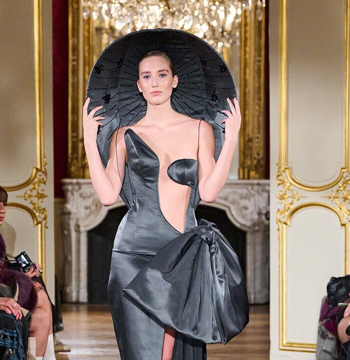 photo: Carlo Scarpato / Gorunway.com