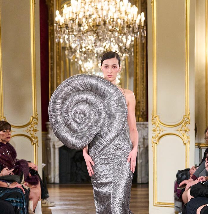 photo: Carlo Scarpato / Gorunway.com