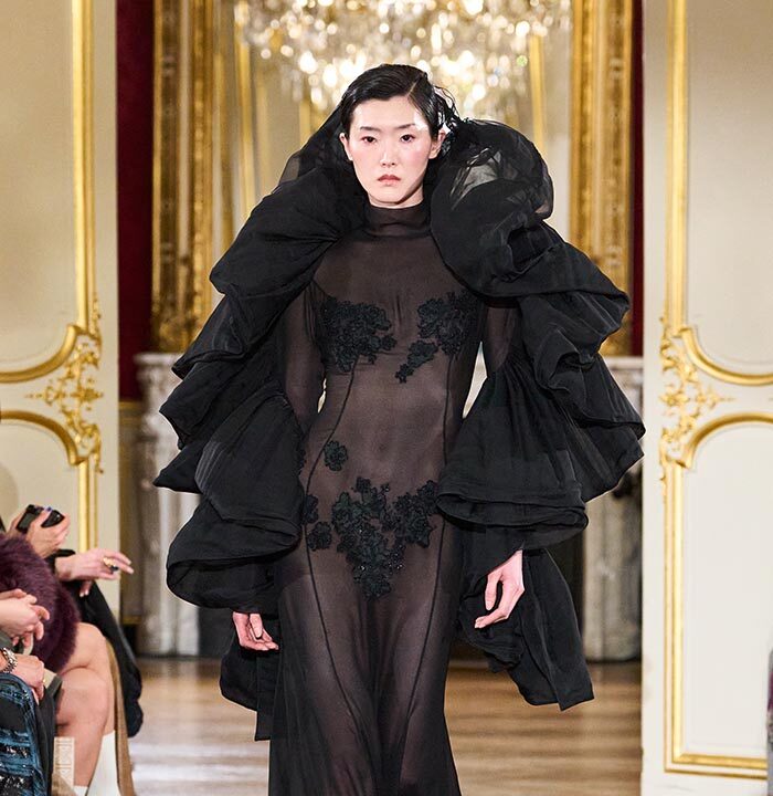 photo: Carlo Scarpato / Gorunway.com