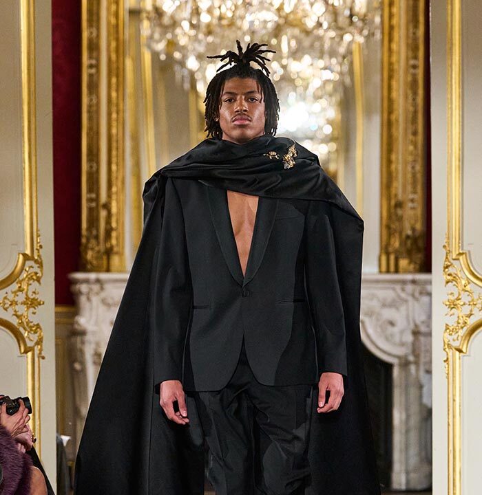 photo: Carlo Scarpato / Gorunway.com