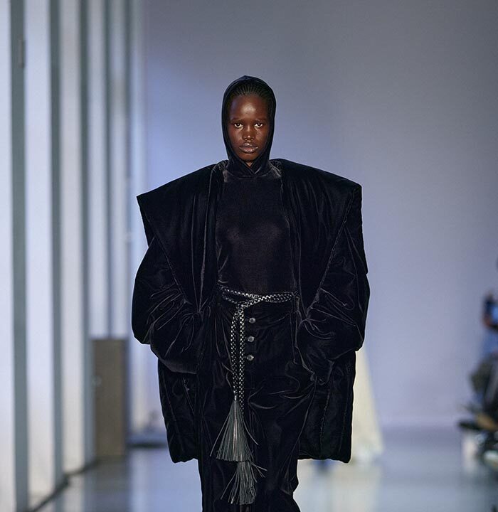 EENK_fw25_runway_press_look04 copy