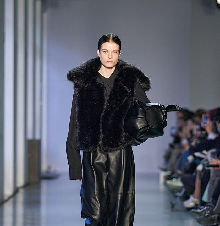 EENK_fw25_runway_press_look14 copy