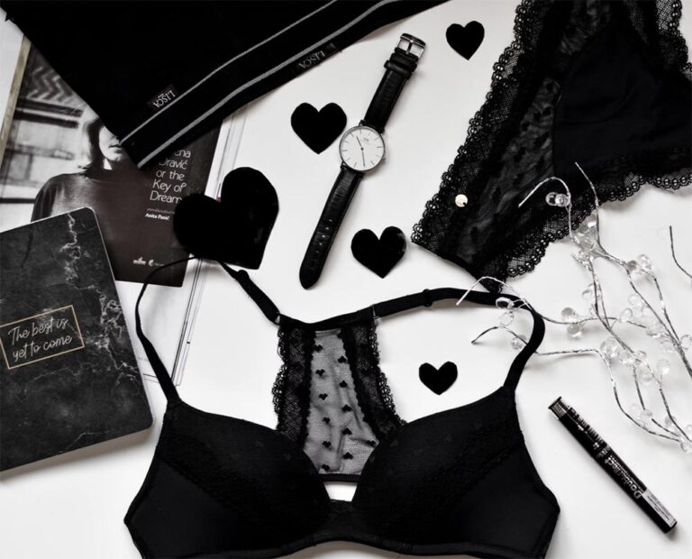 The Ultimate Bra Fit Guide: How to Find Your Perfect Size