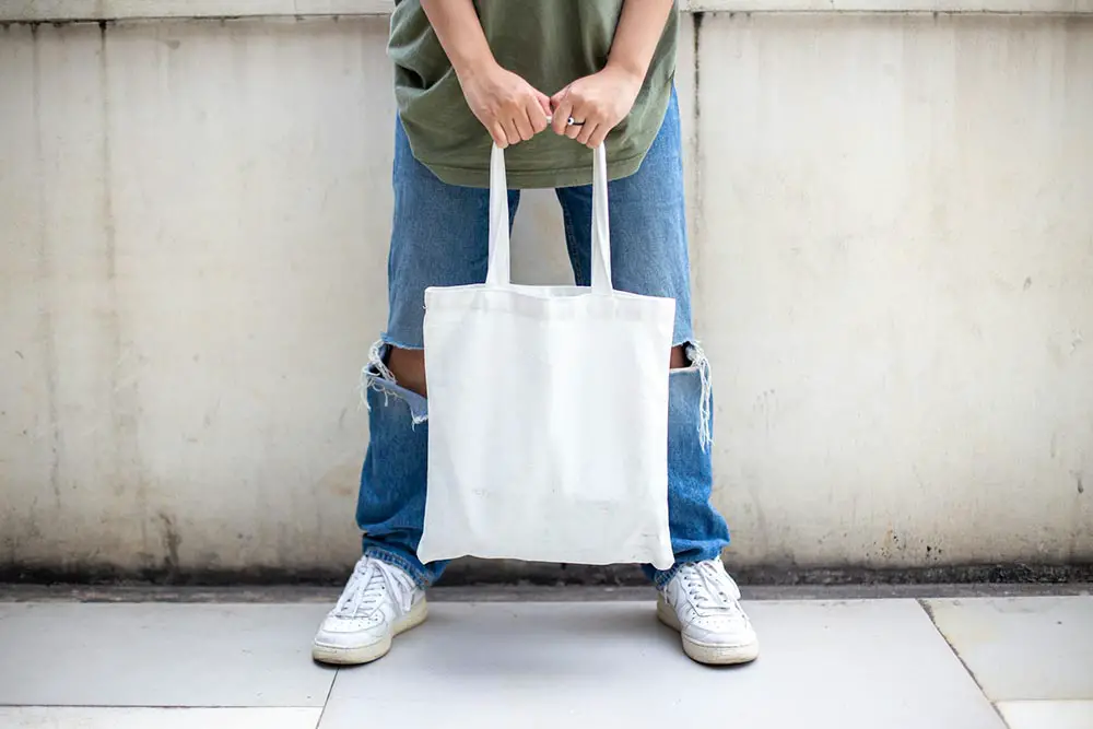 The Evolution of Street Style: Merging Comfort with Couture