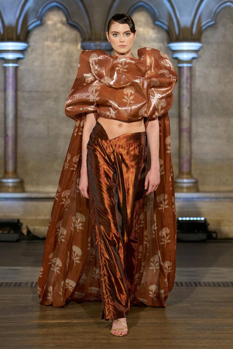 Lena Erziak Iron Sakura Fall Winter Couture Collection 2025 2026 Paris Fashion Week