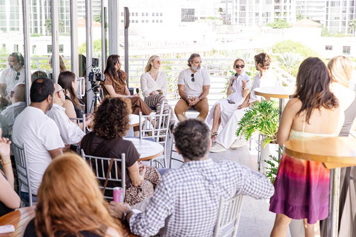 EDIT SwimShow x Curve (13)