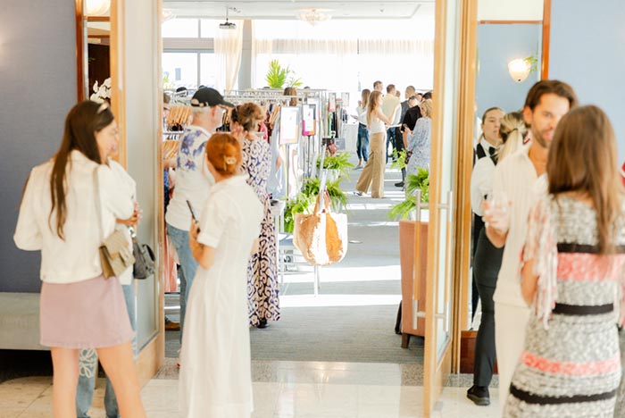 EDIT SwimShow x Curve (6)