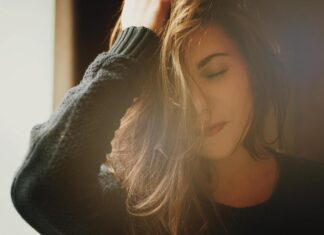Effective Ways to Reduce Dandruff and Restore the Scalp