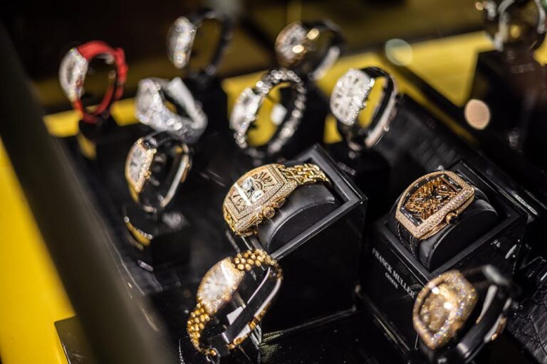 How to Choose the Perfect Watch for Formal Events