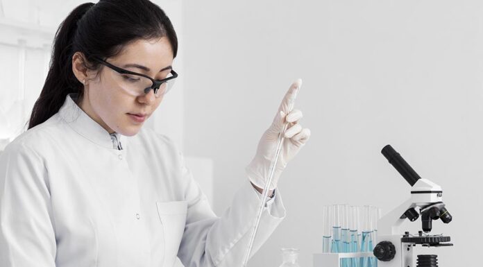 How to Choose the Right Prescription Safety Eye Glasses for Your Job