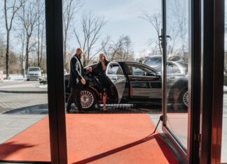 How to Look Effortlessly Expensive at Every Winter Gala