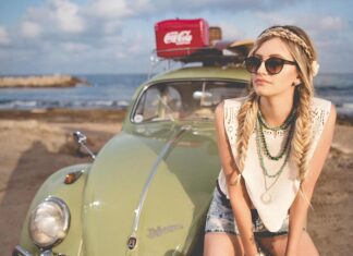 Inside Tory Burch: The Timeless Blend of Classic and Contemporary Fashion