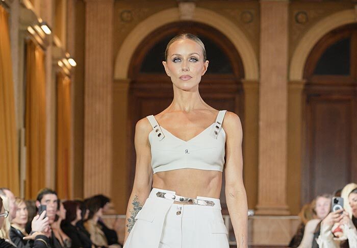 ZARINA-SOCIAL-2INVIO-0_58 copy