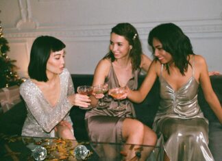 When Fashion Gifts Actually Feel Personal And Still Look Effortlessly Chic