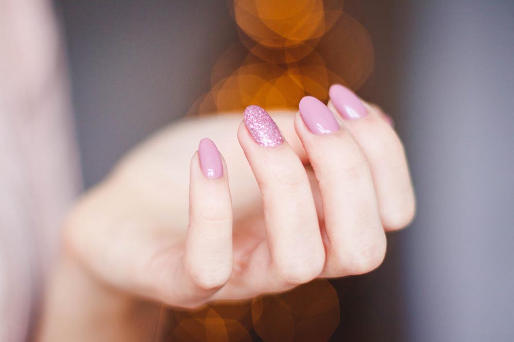 5 Simple Habits for Stronger, Healthier Nails