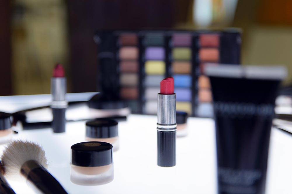From Idea to Shelf: How Modern Beauty Brands Launch Faster Than Ever