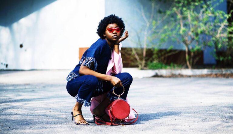 How to Make a Custom Handbag: Step-by-Step Guide from Design to Production