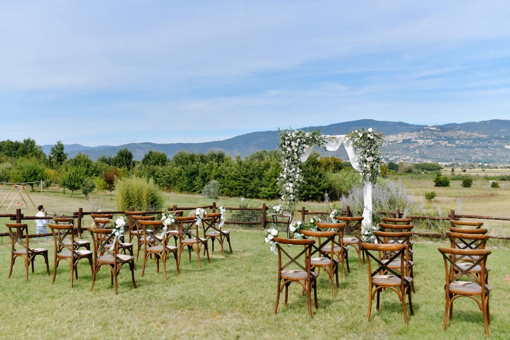 10 Outdoor Wedding Planning Mistakes That Can Ruin Guests' Experience